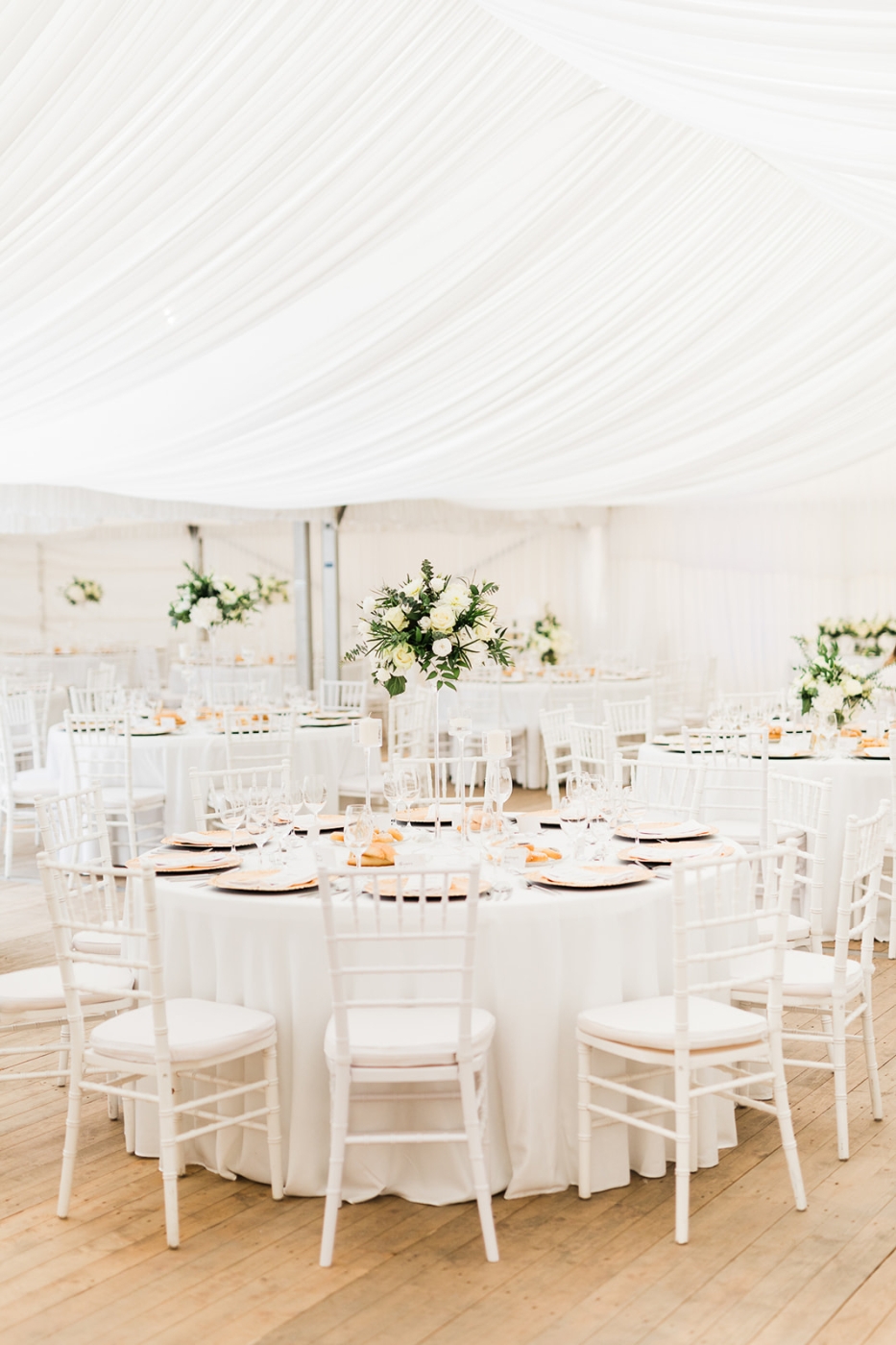 VIP Svatba - 180 osob , 750m2 stanu