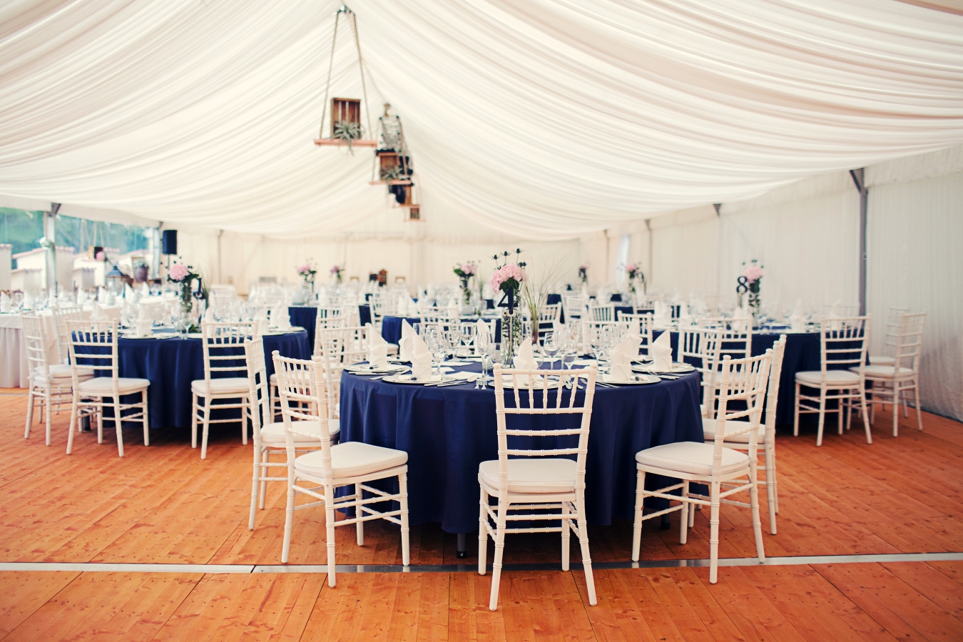 Pronájem mobiliáře